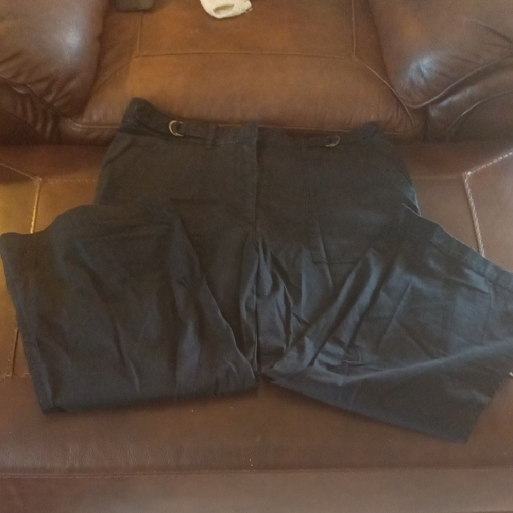 White House Black Market Wide Leg Black 3/4 Crop Pants Size 12